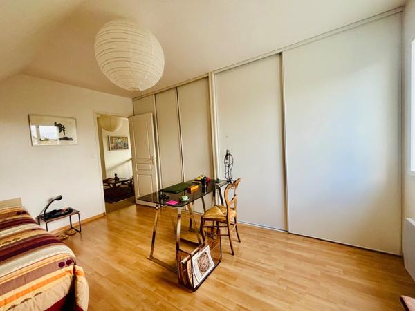 À vendre – Maison d’architecte - 4 chambres – Saint-Lambert-la-Poterie, proche d’Angers