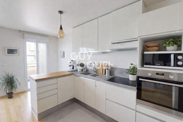 APPARTEMENT 2 PIECES AVEC BALCON ET PARKING - AUBERVILLIERS PROCHE METRO