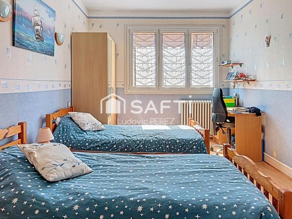 Maison 263 m² + T3 indépendant – Terrain 1000 m² – Double garage – Saint-Jean