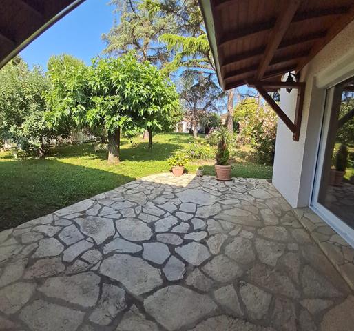 Maison T4-5 Saint -Jean 103m² sur grand terrain arboré