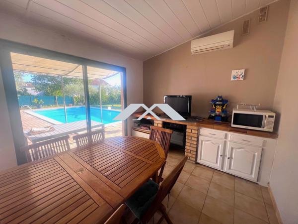 Maison 177 m² Piscine Terrain 2 800 m² constructible Grand garage