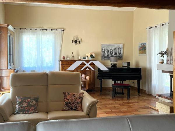 Maison 177 m² Piscine Terrain 2 800 m² constructible Grand garage
