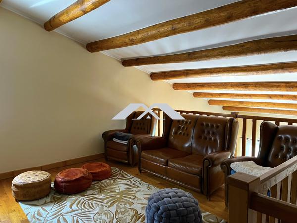 Maison 177 m² Piscine Terrain 2 800 m² constructible Grand garage