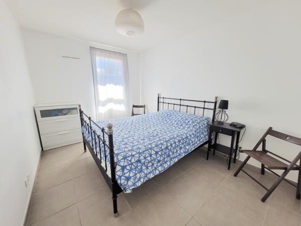 Appartement
         4 pièces
        - 96 m² Bien prestige