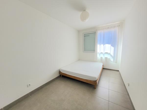 Appartement
         4 pièces
        - 96 m² Bien prestige