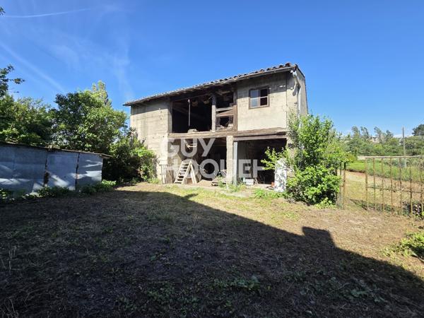 A VENDRE MAISON AVEC DEPENDANCES