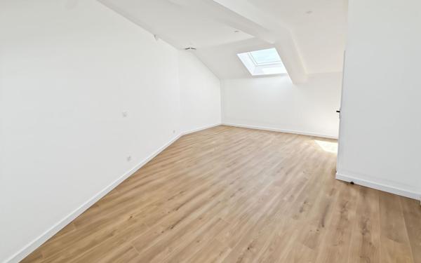Maison à vendre    5 pièces • 164 m2 Saint-Cyr-en-Val