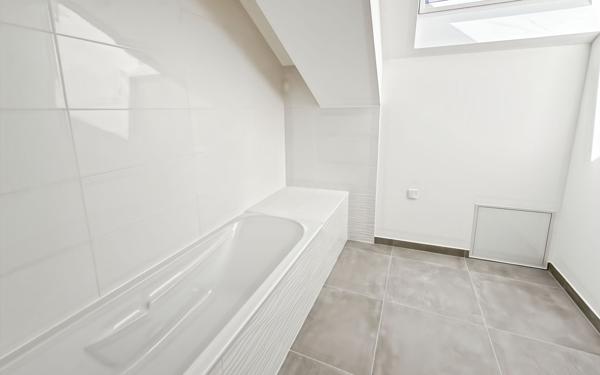 Maison à vendre    5 pièces • 164 m2 Saint-Cyr-en-Val