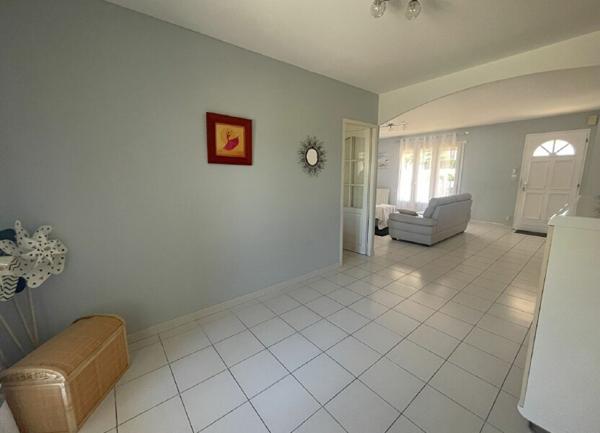 Maison à vendre    5 pièces •  Vauvert