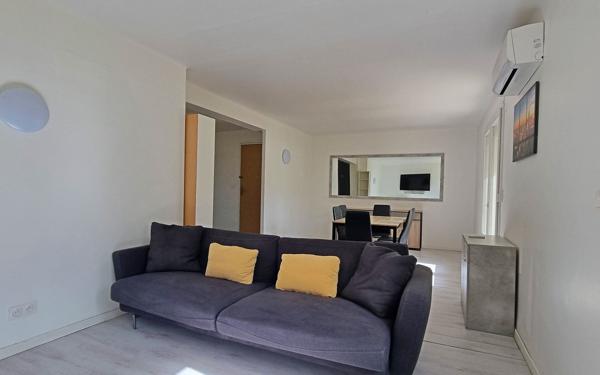 Appartement à louer    4 pièces •  Alès