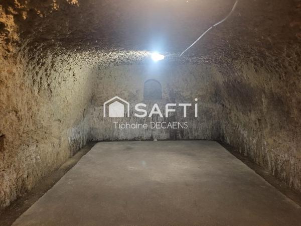 Cave Troglodyte pièce principal 120m2