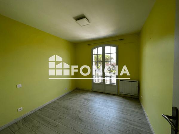 Location Maison 5 pièces 144 m² - 5 RUE FRANCOIS VILLON Puygouzon 81990