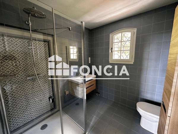 Location Maison 5 pièces 144 m² - 5 RUE FRANCOIS VILLON Puygouzon 81990