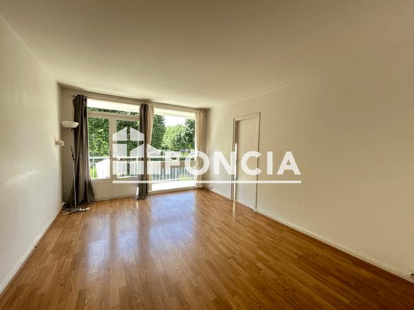 Location Appartement 3 pièces 54.12 m² - 5 A 14 PARC DE LA DURDENT Mont-saint-aignan 76130
