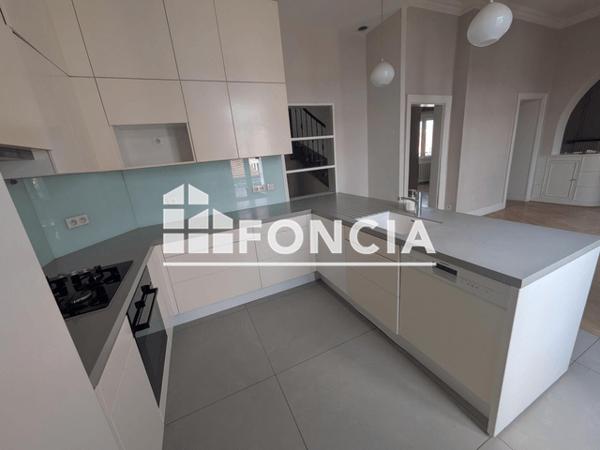Location Appartement 4 pièces 132.16 m² - 1 RUE ADOLPHE MION Montpellier 34000