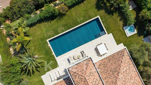 MAISON CONTEMPORAINE T6 300M2 PROCHE MER