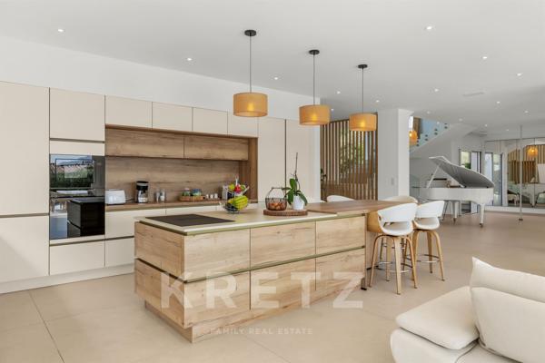 MAISON CONTEMPORAINE T6 300M2 PROCHE MER