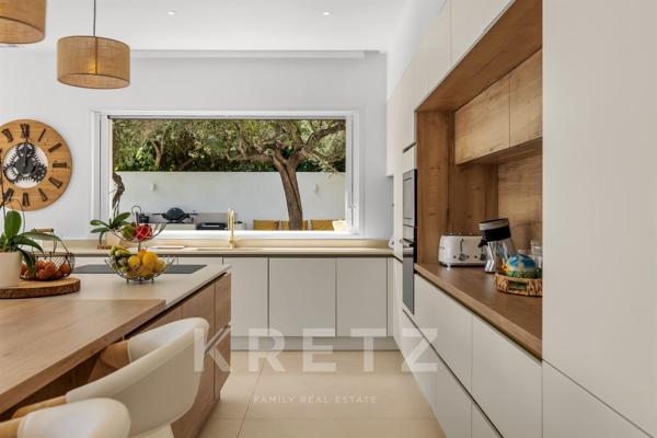 MAISON CONTEMPORAINE T6 300M2 PROCHE MER