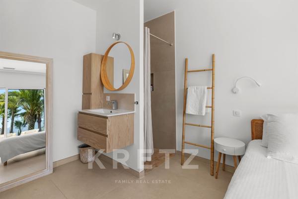 MAISON CONTEMPORAINE T6 300M2 PROCHE MER
