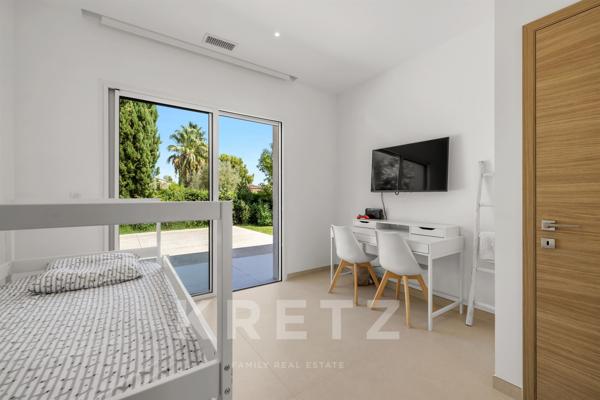 MAISON CONTEMPORAINE T6 300M2 PROCHE MER