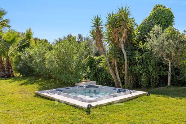 MAISON CONTEMPORAINE T6 300M2 PROCHE MER