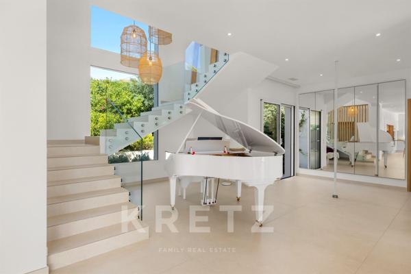MAISON CONTEMPORAINE T6 300M2 PROCHE MER