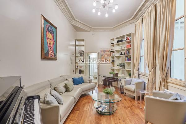 A VENDRE - Appartement Paris - 75001 - Place des Victoires - Palais Royal - 2 pièces - 1 chambre - 50 m²