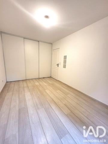 Appartement à vendre 2 pièces 52 m² Saint-Jean-Bonnefonds