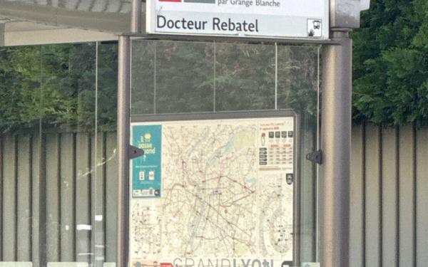 Appartement à vendre    2 pièces • 42 m2 Lyon 3