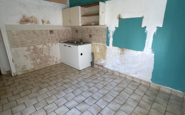 Appartement à vendre    2 pièces • 42 m2 Lyon 3