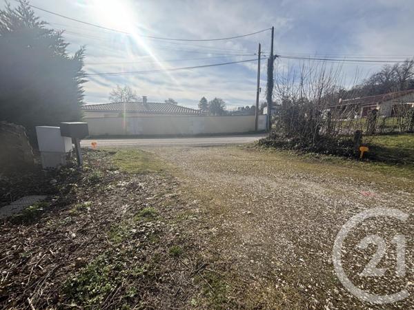 Terrain à vendre  638 m2 VILLIEU LOYES MOLLON - 01