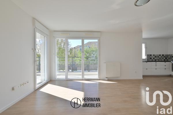 Appartement à vendre 3 pièces 65 m² Élancourt
