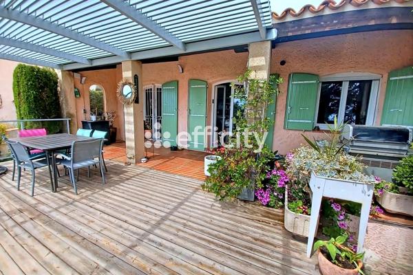 Maison
         4 pièces
        - 136 m² Bien prestige 869 000 € *