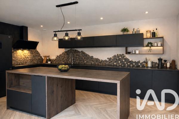 Maison à vendre 10 pièces 289 m² Lamorlaye