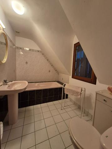 MAISON 100m² BADEN Accès plage à pied , Baden