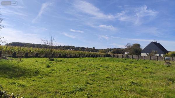 Terrain à Batir à vendre à Pluméliau-Bieuzy dans le Morbihan (56930), ref : 065/1852   
Campagne