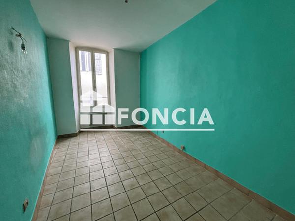 Location Appartement 2 pièces 53.6 m² - 19 RUE COLONEL ROUX Gap 05000