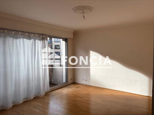 Location Appartement 2 pièces 42.18 m² - 43 RUE GUY MOQUET Paris 75017