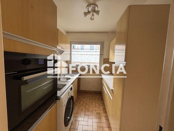 Location Appartement 2 pièces 42.18 m² - 43 RUE GUY MOQUET Paris 75017