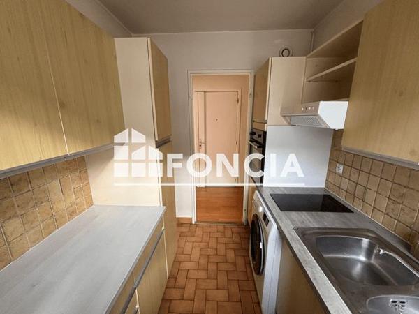 Location Appartement 2 pièces 42.18 m² - 43 RUE GUY MOQUET Paris 75017