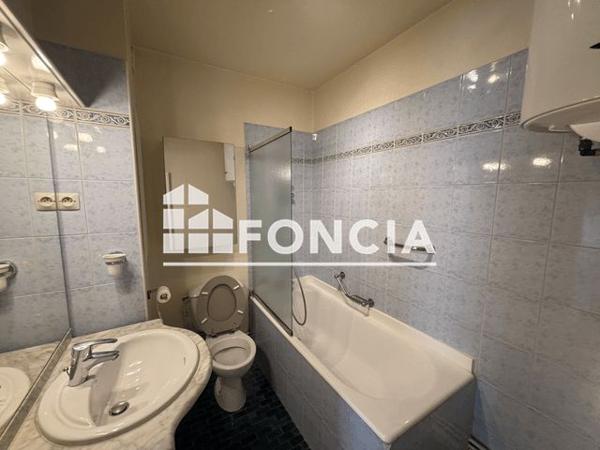 Location Appartement 2 pièces 42.18 m² - 43 RUE GUY MOQUET Paris 75017