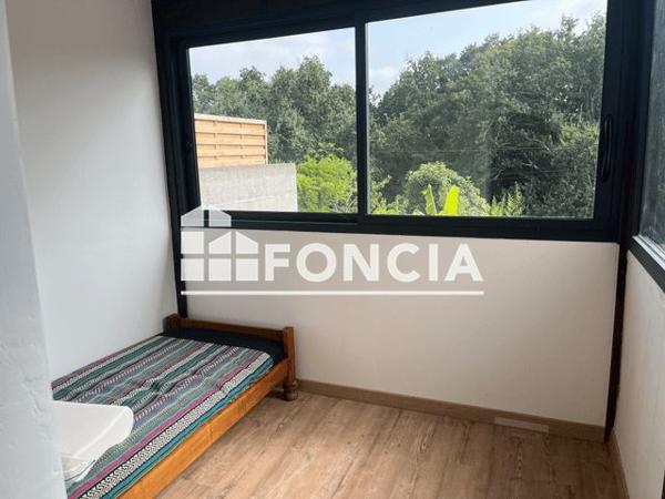 Location Maison 2 pièces 53.78 m² - 98 RUE AR VERET Douarnenez 29100