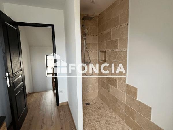 Location Maison 2 pièces 53.78 m² - 98 RUE AR VERET Douarnenez 29100