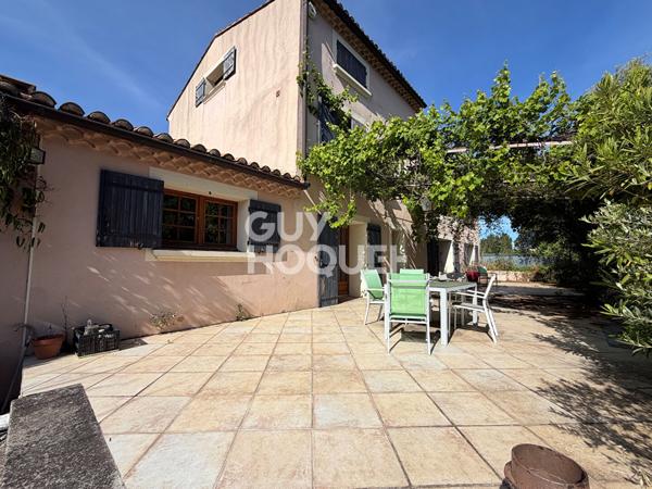 Maison Le Thor 210 m² sur 2246 m² de terrain en campagne