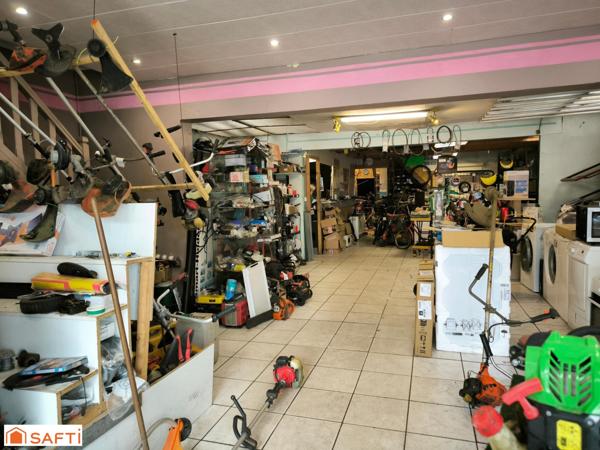 LOCAL HANGAR STOCKAGE