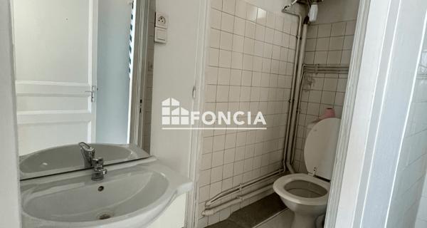 Location Studio meublé 30 m² - Saint-étienne 42000