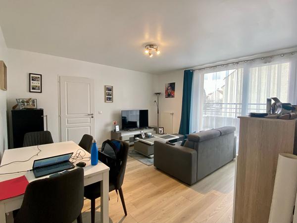 À LOUER - APPARTEMENT - BALLANCOURT SUR ESSONNE