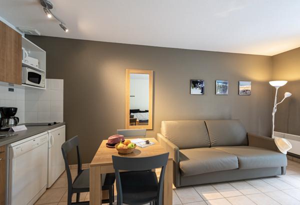 Saumur (49400) Maison T1 loueur meublé - Investissement locatif plaisir Idéal pour Golfeur au Domaine du Golf de Saumur avec