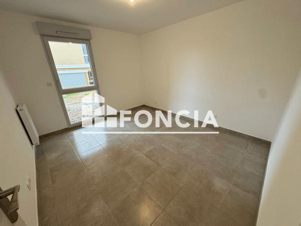 Location Appartement 3 pièces 60.73 m² - 12 RUE NOTRE DAME DE LA ROSE Lambesc 13410