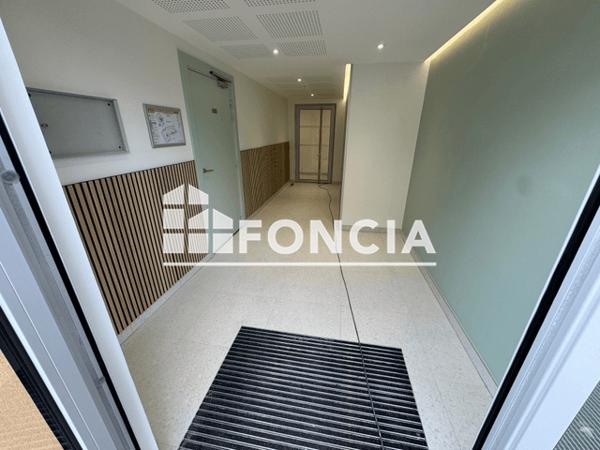 Location Appartement 3 pièces 60.73 m² - 12 RUE NOTRE DAME DE LA ROSE Lambesc 13410